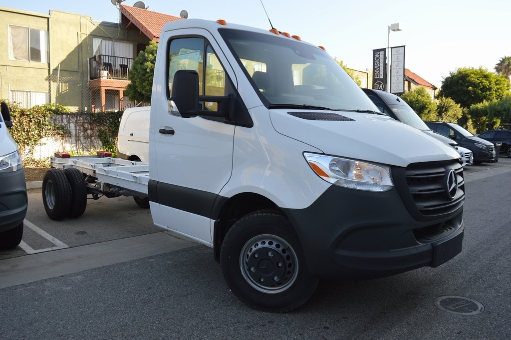 New 2019 Mercedes-Benz Sprinter 4500 Cab Chassis 170 WB CAB CHASIS For ...